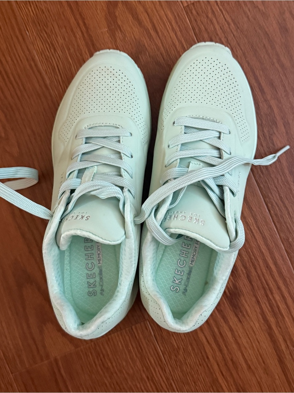 Skechers Pastel Mint Lace-Up Sneakers